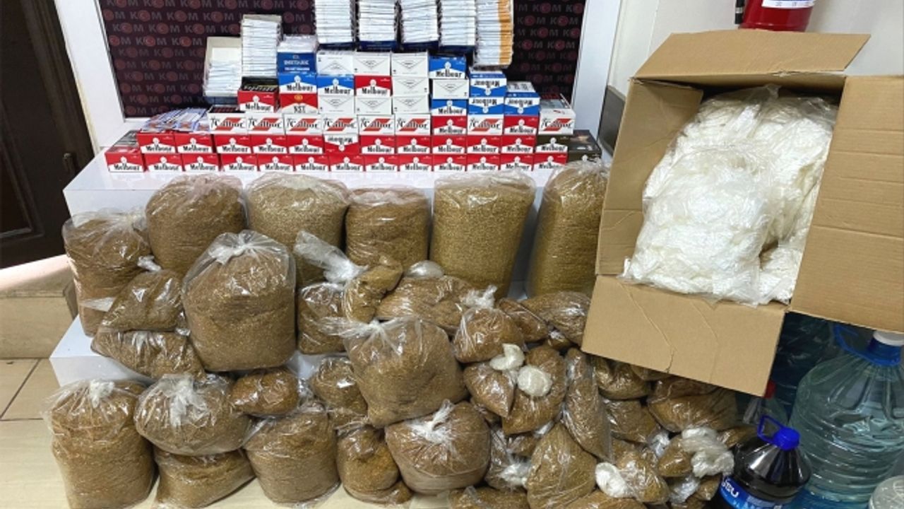 Didim’de bandrolsüz tütün ve sarma sigaralar ele geçirildi