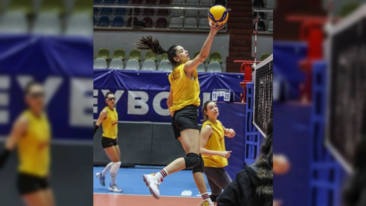 Göztepe Voleybol, Çanakkale Belediyespor maçının hazırlıklarını sürdürdü