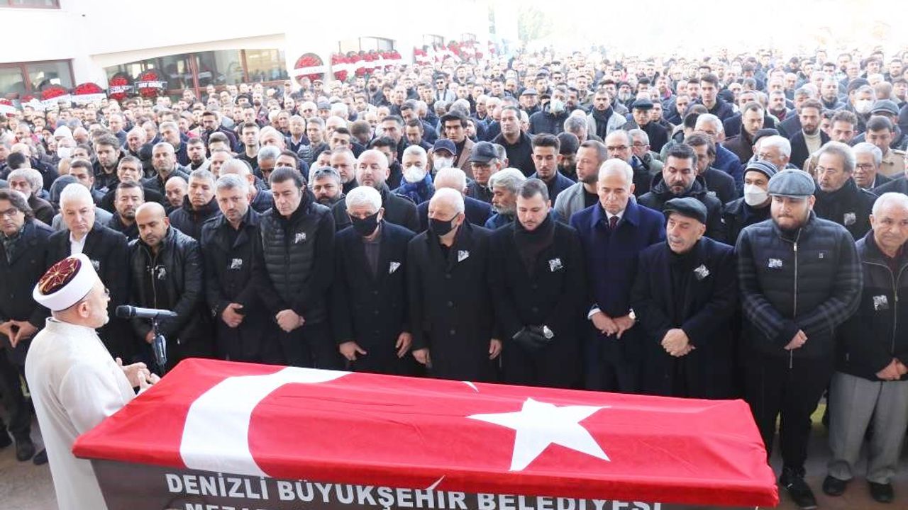 Cenazesi Samos'ta bulunan Yasin Cinkaya son yolcuğuna uğurlandı