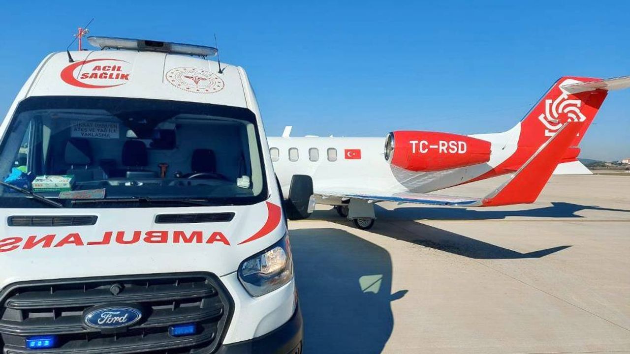 Ambulans uçak 10 günlük bebek için havalandı