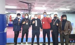 Didim’in Şampiyon Boksörleri Türkiye Şampiyonası’na Katılım Vizesi Aldı
