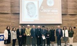 Oktay Akbal Edebiyat ödülleri verildi