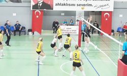 Di­dims­por Polat Grup, De­niz­li Be­le­di­yes­por'u 3-2 Mağ­lup Etti