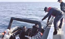 DİDİM AÇIKLARINDA 4 DÜZENSİZ GÖÇMEN KURTARILDI