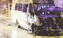 Dol­muş Alev Alev Yandı