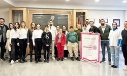 Didim Ro­ta­ract’tan An­lam­lı Proje: “Renk­li Hal­ler” Ço­cuk­la­rın Ha­ya­tı­na Do­kun­du