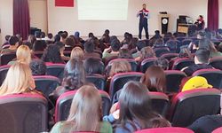 Didim’de öğ­ren­ci­le­re çevre bi­lin­ci ve sür­dü­rü­le­bi­lir tarım eği­ti­mi ve­ril­di
