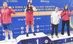 DİDİMLİ BOKSÖR ELANUR ARKADAŞ, TÜRKİYE ŞAMPİYONU OLDU
