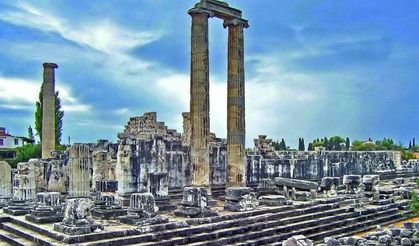 APOLLON / MİLET / PRİEN