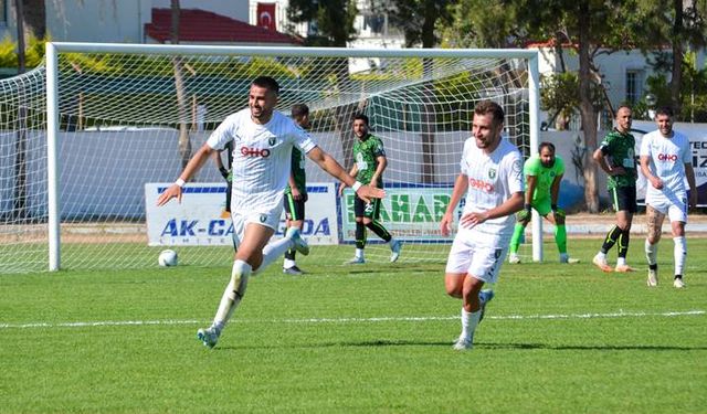 Efe­ler 09 son ga­li­bi­ye­tiy­le 3. Lig'e Devam edi­yor