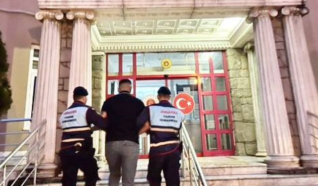 Akbük'te Emlak Ofi­si­ne Si­lah­lı Sal­dı­rı olayı: 170 Sa­at­lik Ka­me­ra İnce­le­me­si So­nu­cun­da 4 Kişi Tu­tuk­lan­