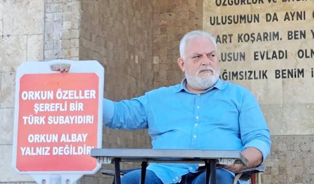 KO­MU­TA­NIN­DAN ORKUN ÖZEL­LER’E DES­TEK EYLEMİ