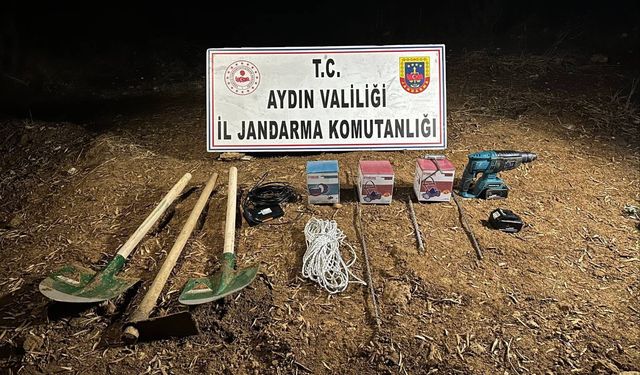 Didim’de Ta­ri­hi Eser Ka­çak­çı­la­rı­na Su­çüs­tü Ope­ras­yo­nu