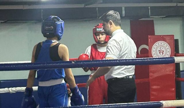 Di­dim­li Bok­sör­ler­den Aydın’da Rekor Ba­şa­rı: 11 Ma­dal­ya