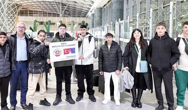 Didim Mes­le­ki Eği­tim Mer­ke­zi’nden Eras­mus’ta Ta­ri­hi Ba­şa­rı