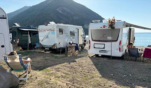 Didim’de Ka­ra­van Tut­kun­la­rı Bu­luş­ma­ya Ha­zır­la­nı­yor