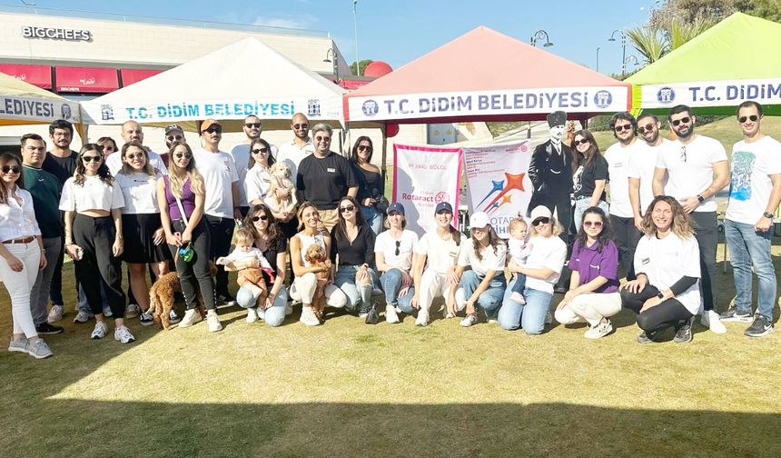 Didim'de Cum­hu­ri­yet Coş­ku­su: Ro­ta­ract Day