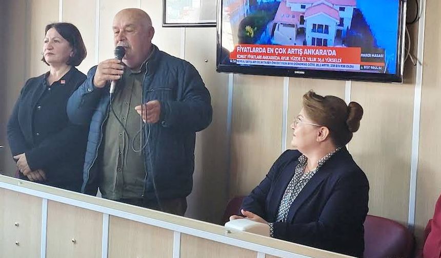 CHP Kadın Kol­la­rı eski baş­kan­la­rı ağır­la­dı