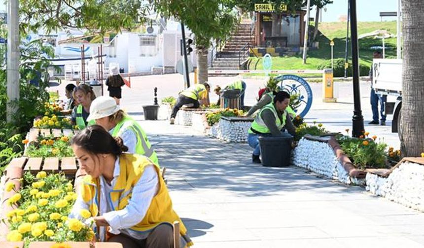 DİDİM’DE BÜ­YÜK­ŞEHİR’İN HİZMET ATAĞI SÜ­RÜ­YOR