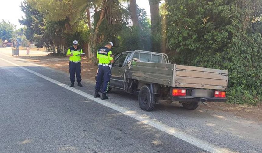 Didim’de Jan­dar­ma­dan Drone Des­tek­li  Tra­fik De­ne­ti­mi