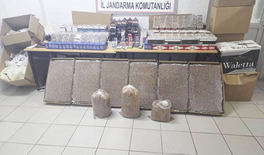 DİDİM'DE KAÇAK TÜTÜN VE MAKA­RON OPE­RAS­YO­NU: 1,4 MİLYON TL'LİK ÜRÜN ELE GEÇİRİLDİ