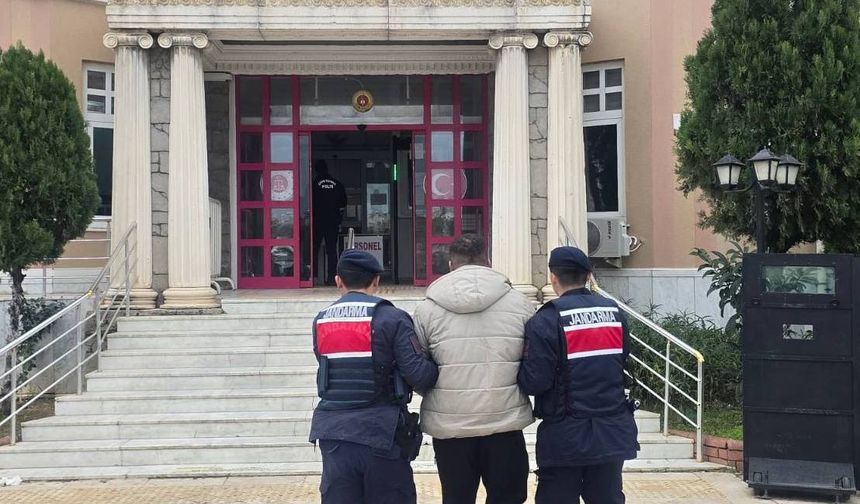 Aydın’da Fi­ra­ri Ci­na­yet Hü­küm­lü­sü Jan­dar­ma Ope­ras­yo­nuy­la Ya­ka­lan­dı