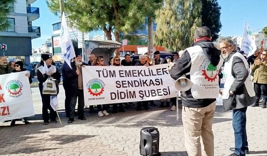 Tüm Emek­li­le­rin Sen­di­ka­sı Didim Şu­be­si’nden Otur­ma Ey­le­mi ve Basın Açık­la­ma­sı