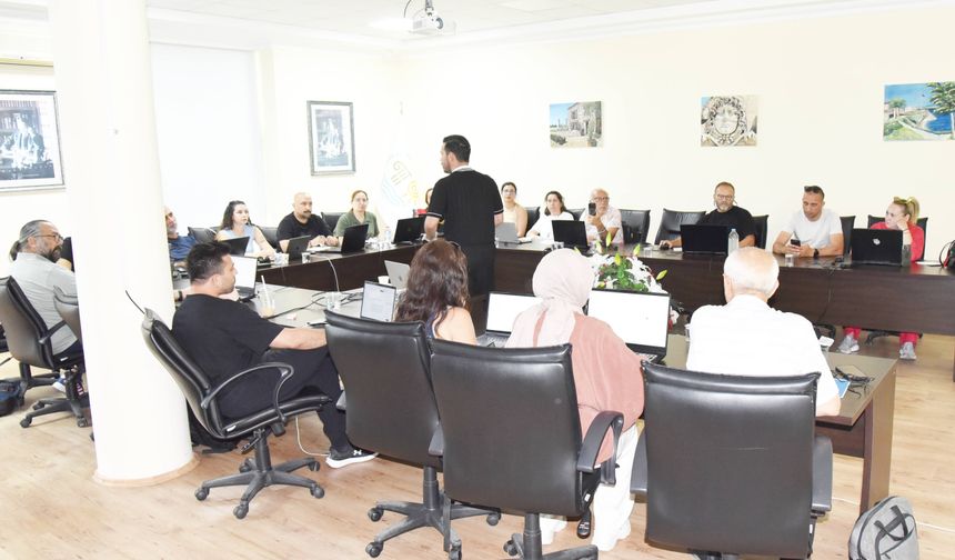 Didim Ti­ca­ret Odası’ndan Mimar ve Mü­hen­dis­le­re Yapay Zekâ Eği­ti­mi