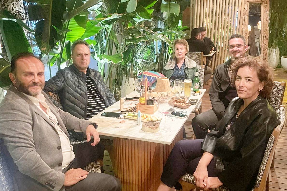 00405Ab7 D109 4586 9B4A 54E62D39Db48