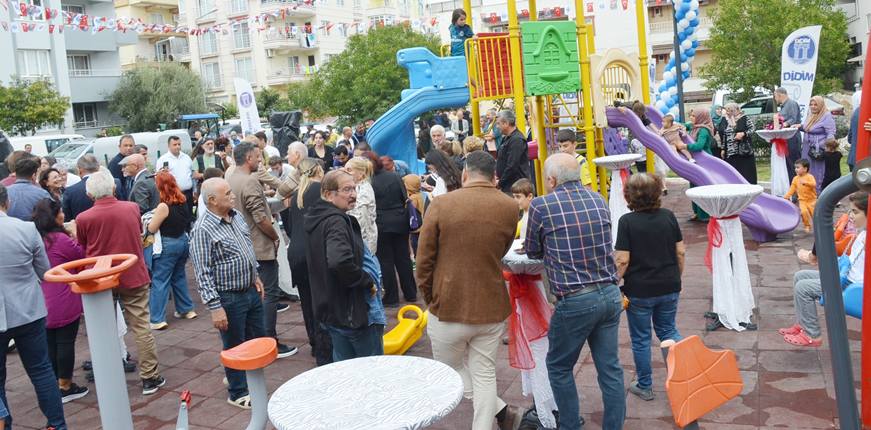 556822271 1217691737052419 3844447034500721990 N