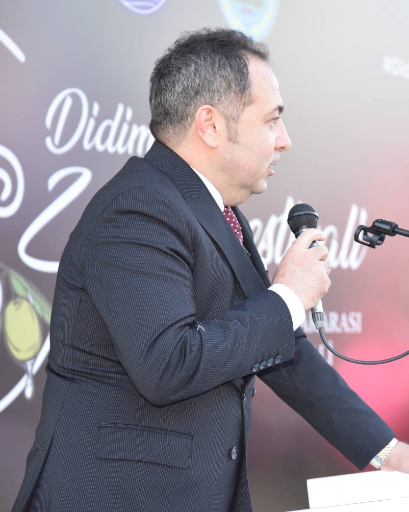 8F9A5161 Cf1D 48Fa B55D D8551913E774