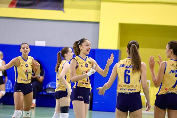 9E96327C 1B64 4E0A 9585 D0033B92703A