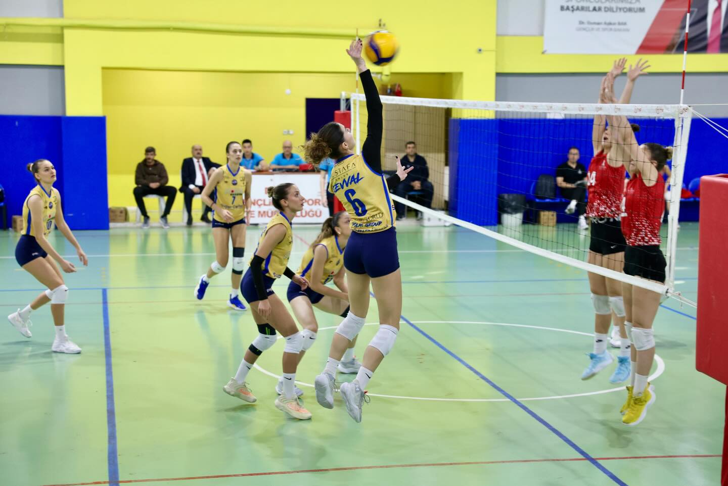 590544978 18545987443028269 3411660214401352014 N