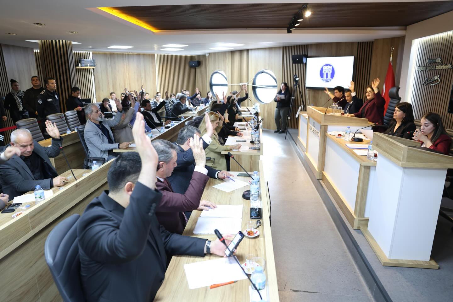 612432374 18551602333028269 814354073145020986 N