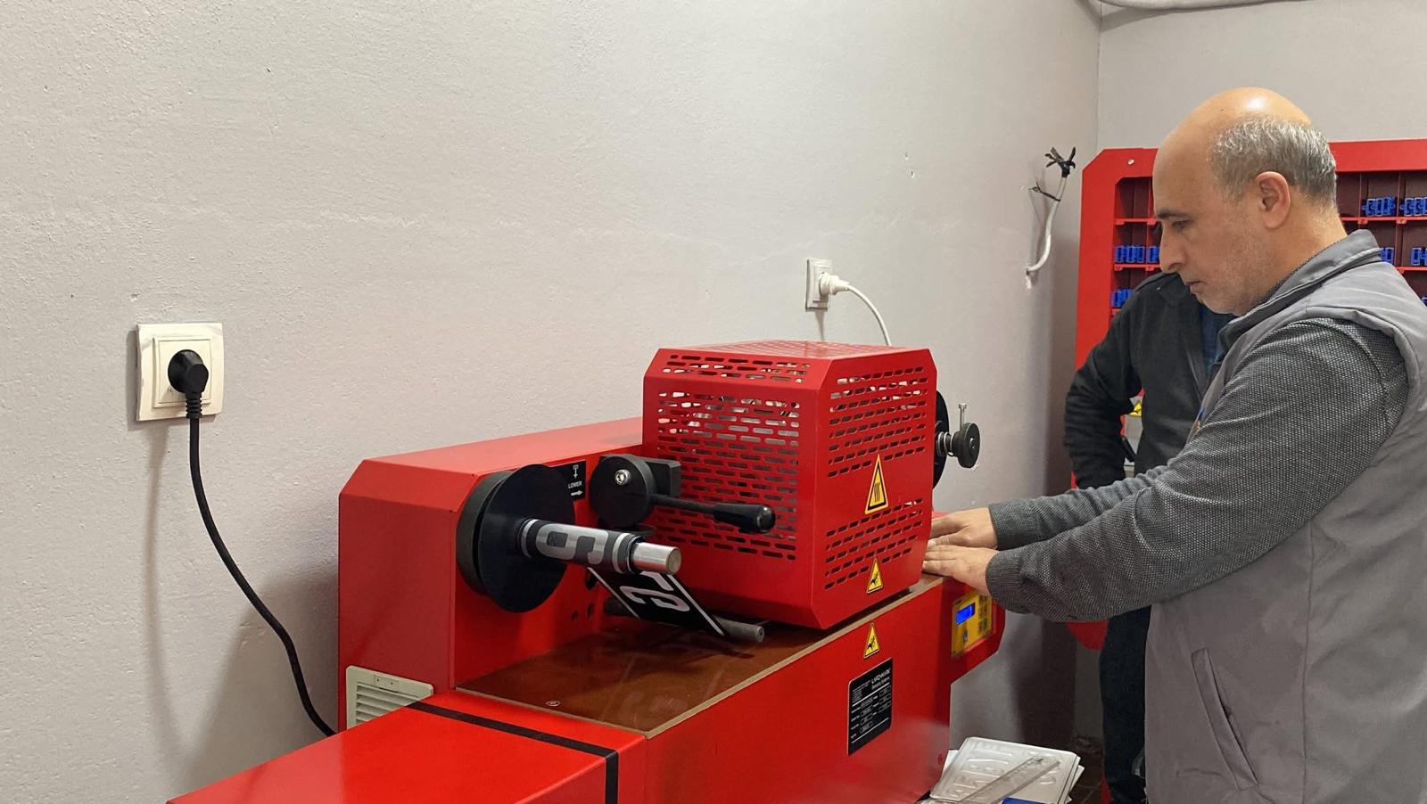 Dd5Ff088 8196 4187 Bd15 D7D3B0232732