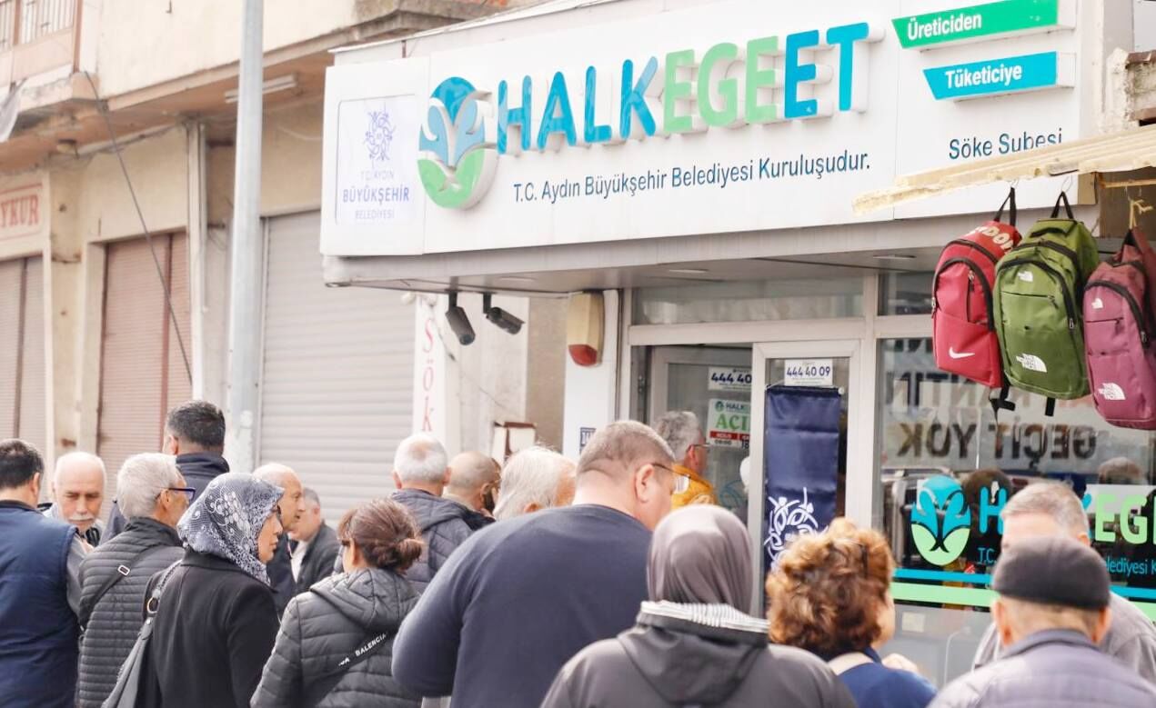 BAYRAM ÖNCESİ HALK EGE ET ŞUBELERİNDE İNDİRİM