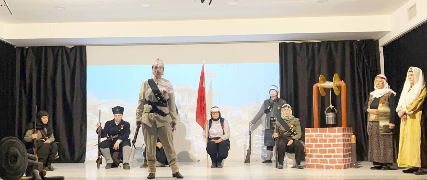 Mavi̇ Di̇di̇m 1-4