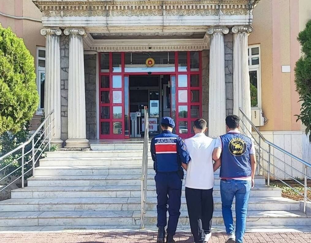 Didim'de Uyuş­tu­ru­cu Fi­ra­ri­si Ya­ka­lan­dı